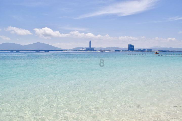 五粮液“恰到好处”涨价 业内看好名优酒企增长态势